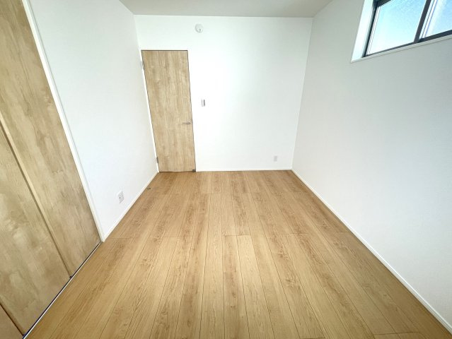 ☆選べる家具プレゼント☆鷹子町②　4LDKの洋室