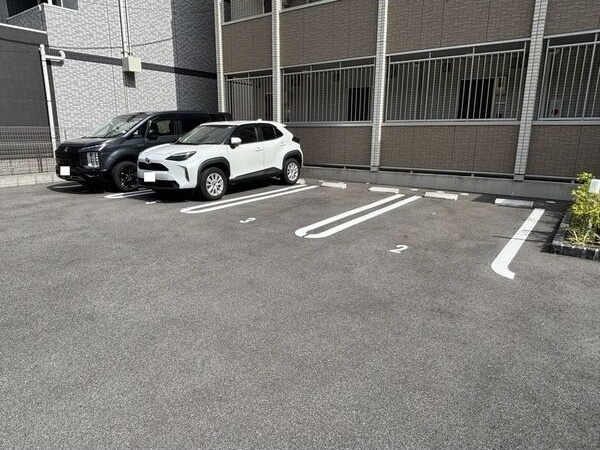 Raiz鳴子北の駐車場