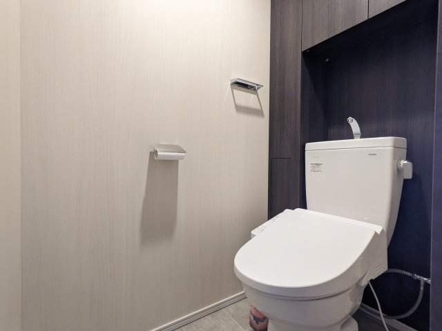 ガーデングランデ横浜戸塚エアリーグランデのトイレ|〔トイレ〕寛ぎだけではない、快適な生活を送る為に必要なもの。毎日使う場所だから、より快適な空間に仕上げられています。※室内（2026年10月）撮影