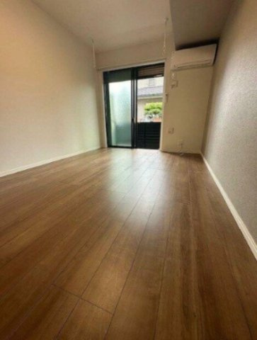 カプレットネロNの居間・リビング