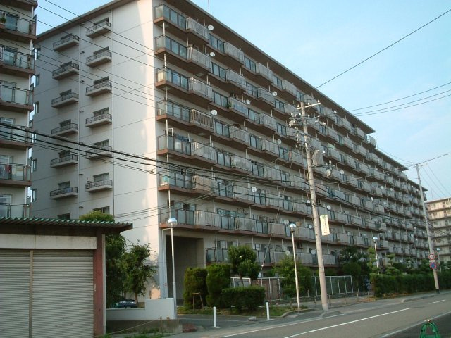 藤和明石公園ハイタウン弐号棟の画像