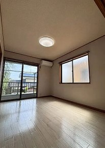オリエントハイツAの居間・リビング