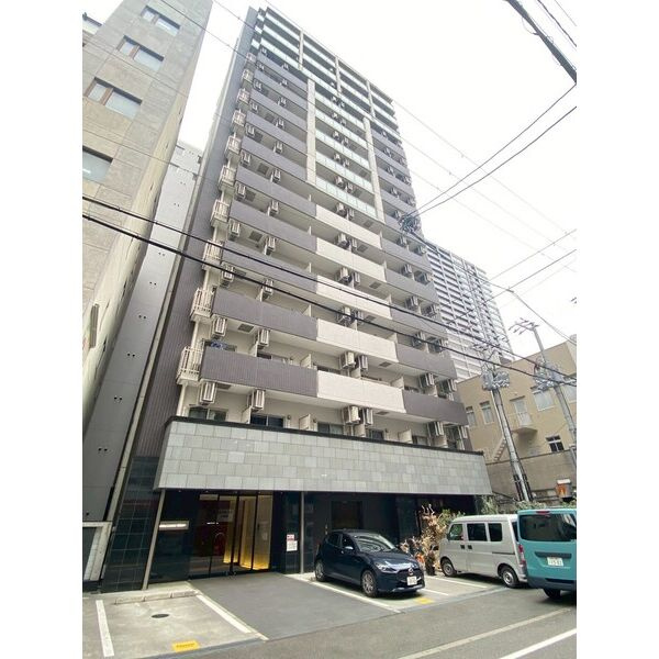 フロンティアコート堺筋本町の外観