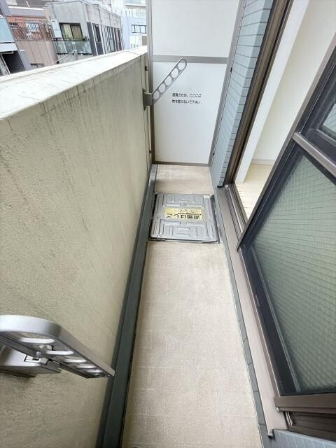 スカイコート両国弐番館のバルコニー