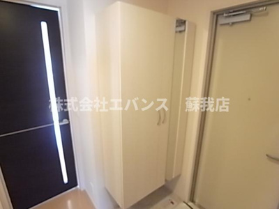 【玄関】 | クロシェットⅠ番館 | ゆったりとした玄関です