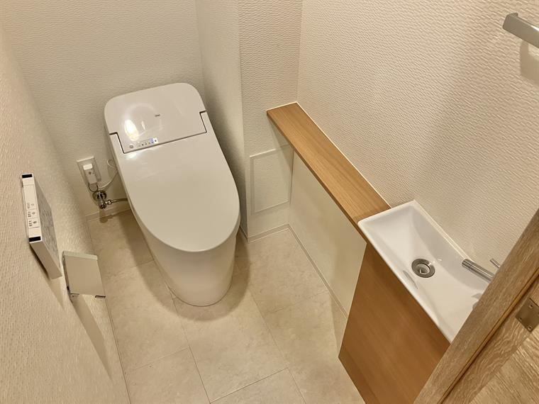 リビオレゾン月島ステーションプレミアのトイレ|清潔感のあるトイレです