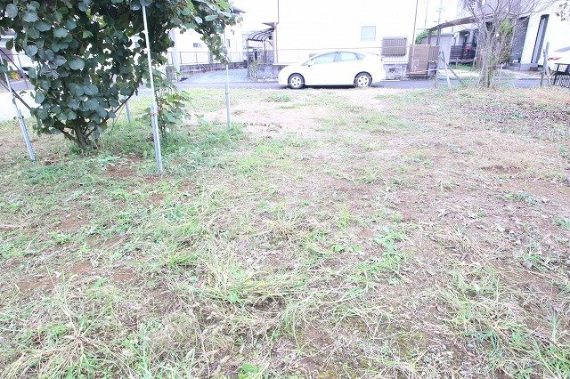 《分譲地》筑西市幸町３丁目　全2区画　の外観|①区画東側から撮影。2026年10月撮影