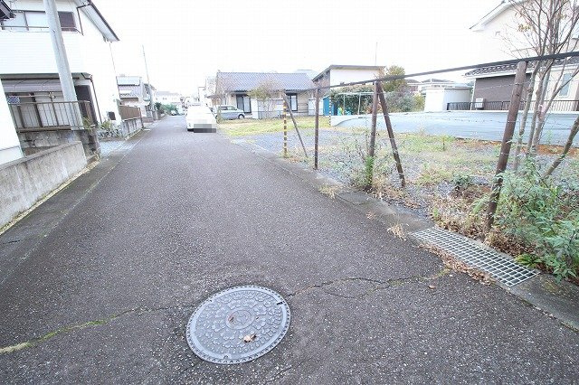 《分譲地》筑西市幸町３丁目　全2区画　の前面道路含む現地写真|2026年10月撮影