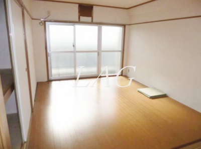 【居間・リビング】 | イソベマンション | 洋室のお部屋です。