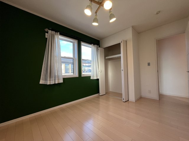 熊取町紺屋2丁目　中古戸建の洋室