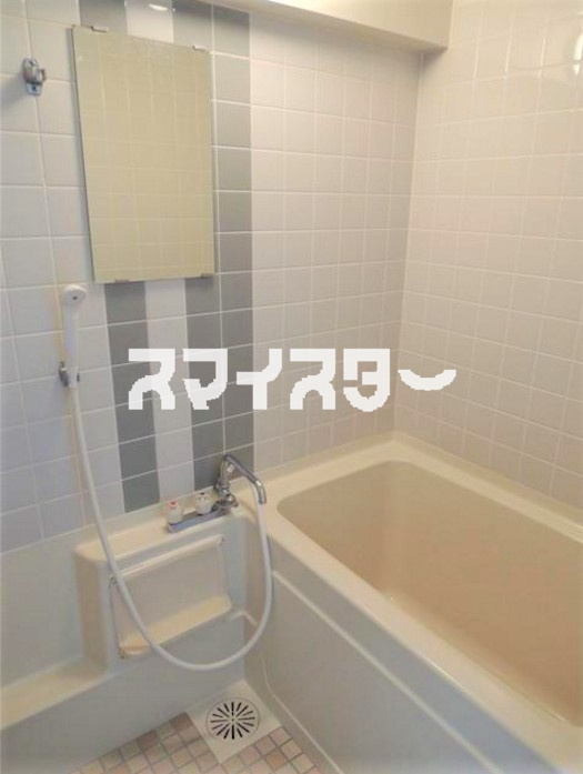 日神パレス青梅の浴室