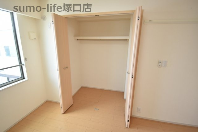 ディアコート口酒井　弐番館の収納
