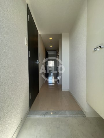 アドバンス西梅田Ⅲエミネンスの玄関|アドバンス西梅田IIIエミネンス　玄関