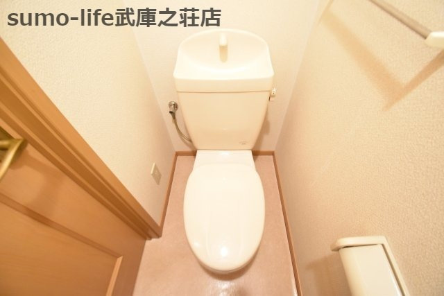 メゾンⅠのトイレ