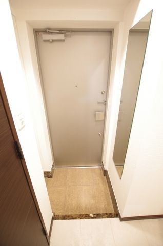 フュージョナル赤羽ＥＡＳＴの玄関