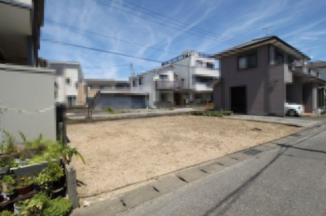 高知市赤石町　第1　新築戸建　の外観|3LDK+WIC　土地面積　91.16㎡（約27.57坪）　建物面積　88.89㎡   （約26.88坪）
※ポーチ、ルーフバルコニー　面積5.37㎡を含む