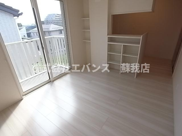 【居間・リビング】 | ベルフォーレ千葉寺 | 使いやすい居間です
