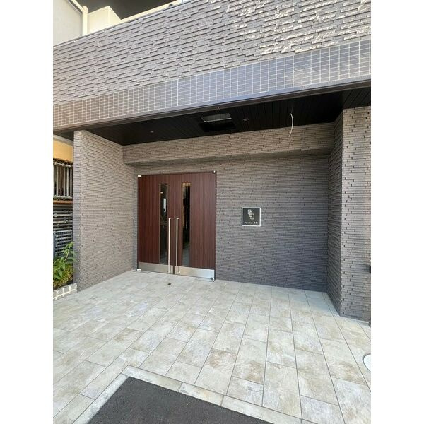 CRESTTAPP野田のエントランス