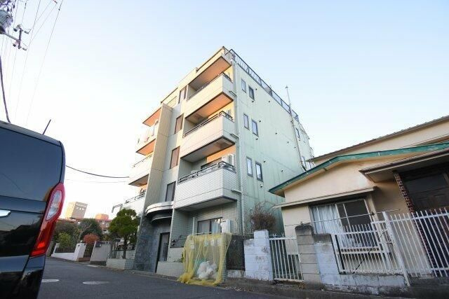 ビケンアーバンスの外観