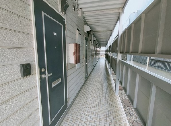 エクレール東小岩の玄関