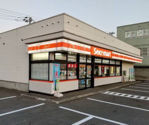レオパレスクレールの周辺