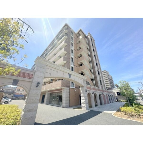 Luxe新大阪3の外観