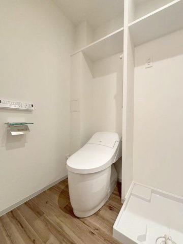 「防音マンション」アスティーレスタジオ練馬平和台のトイレ|トイレもきれいです（※同タイプ105号室の写真です）