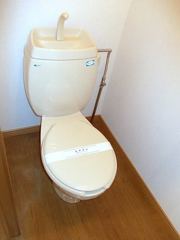 ニューシティ川島Ｂのトイレ|清潔感のあるトイレです
