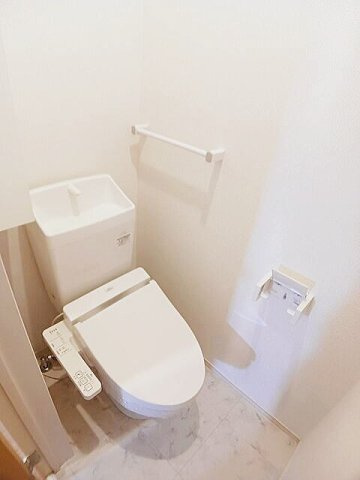 グレイスヒル弐番館のトイレ|ゆったりとした空間のトイレです