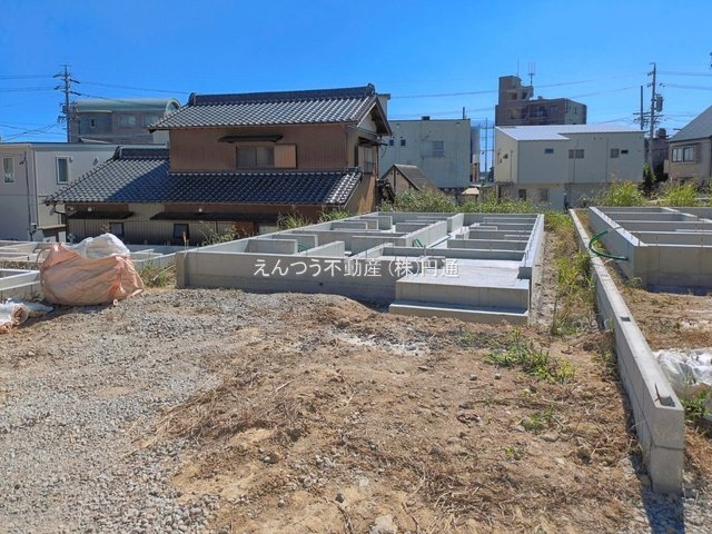 グラファーレ岩崎町12期4棟の外観