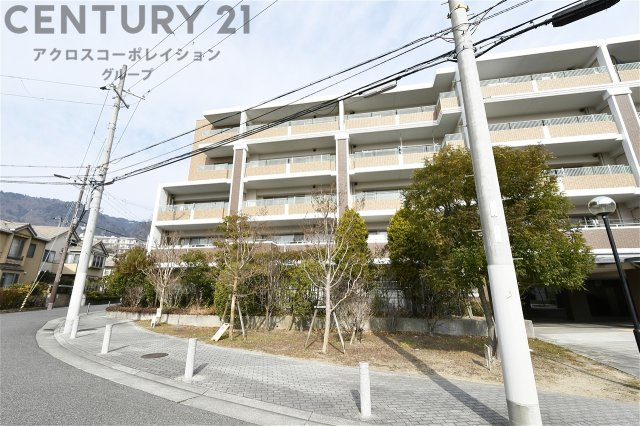 当日見学可能ですので、見学希望の際はお気軽にお問い合わせください。ネットからの見学予約も便利です♪