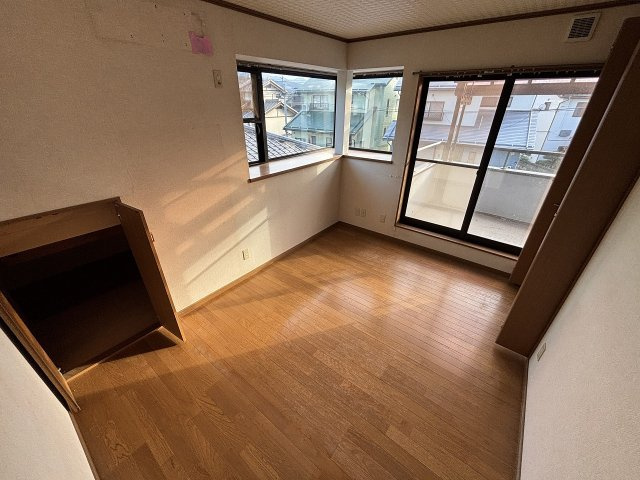 川中島町原 中古住宅の洋室