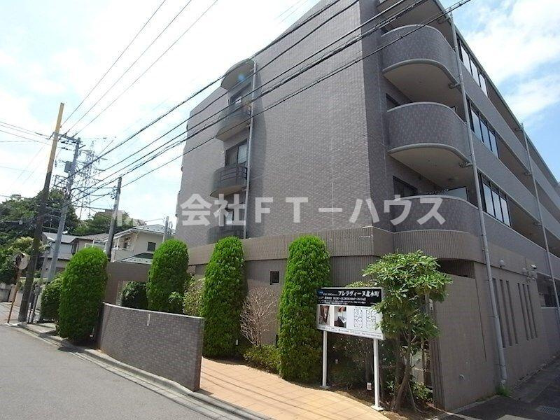 フレラヴィーヌ北本町の外観