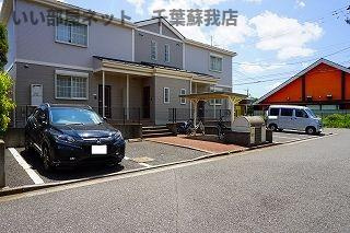 オーポワールの駐車場