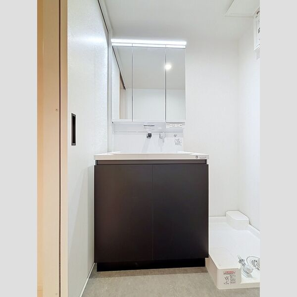 Jack miyaharaⅡの独立洗面台
