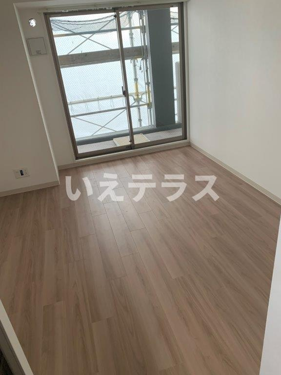アプリーレ元町ウエストの居間・リビング