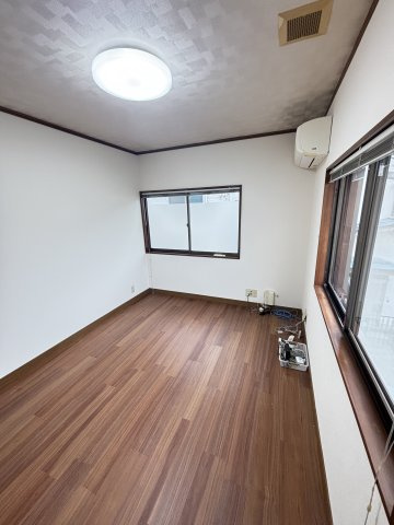 松山１丁目戸建住宅の内装