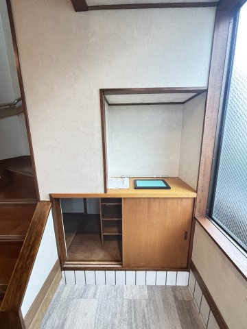 松山１丁目戸建住宅の玄関