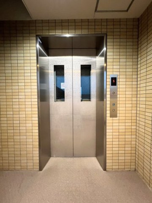 【その他共用部分】 | ニッセーさちが丘D棟　南万騎が原駅7分/2沿線3駅利用可/最上階Ⅾ | ◆魅力的な共有スペースは、おしゃれなデザインと落ち着いた雰囲気が融合し、住人同士のコミュニケーションを促します。