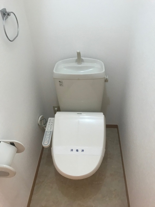 コンフォートレーベンAのトイレ