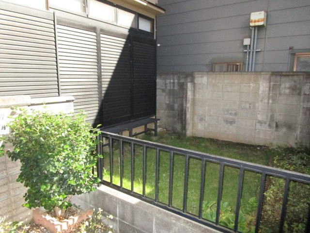 桶川市西　中古戸建の庭