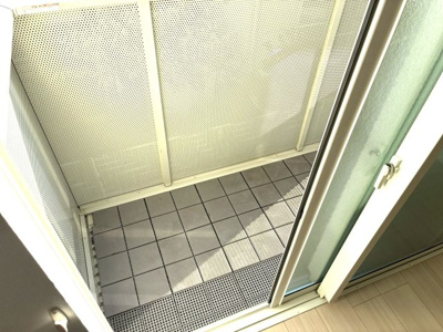 【バルコニー】 | イースターリリー川口