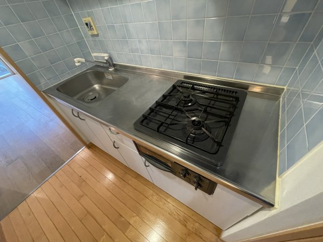 川崎市麻生区細山５丁目の賃貸マンションのキッチン