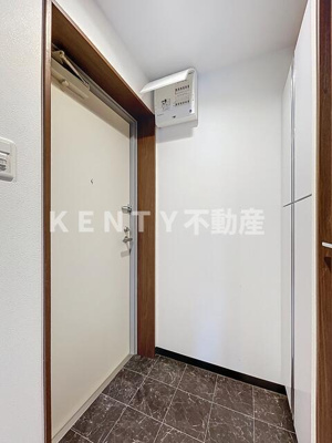 【玄関】 | スカイ　ラシクラス田園調布本町 | きれいな玄関です