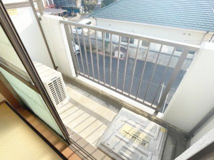皆川マンションのバルコニー