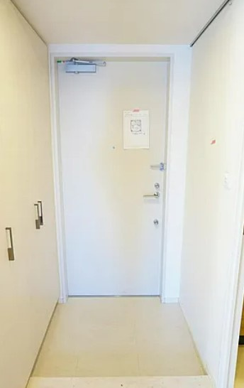 北区滝野川７丁目の賃貸マンションの玄関