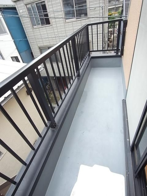 墨田区石原3丁目戸建のバルコニー