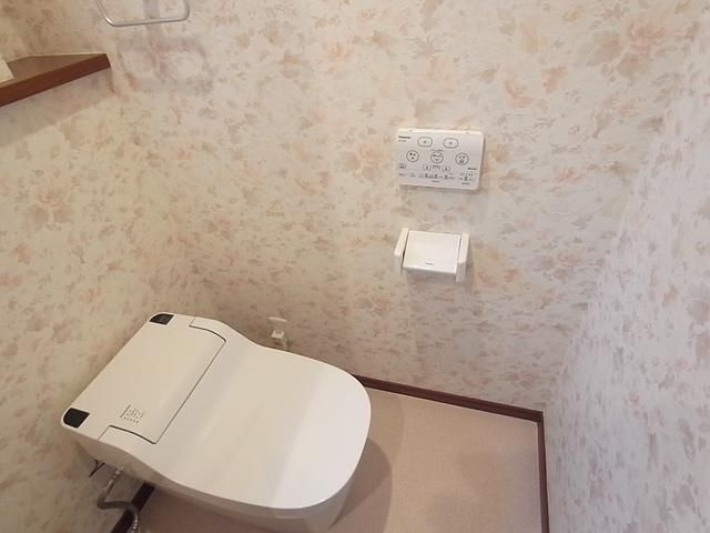 墨田区石原3丁目戸建のトイレ