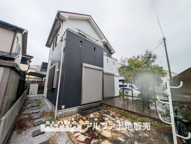 あきる野市草花の中古一戸建