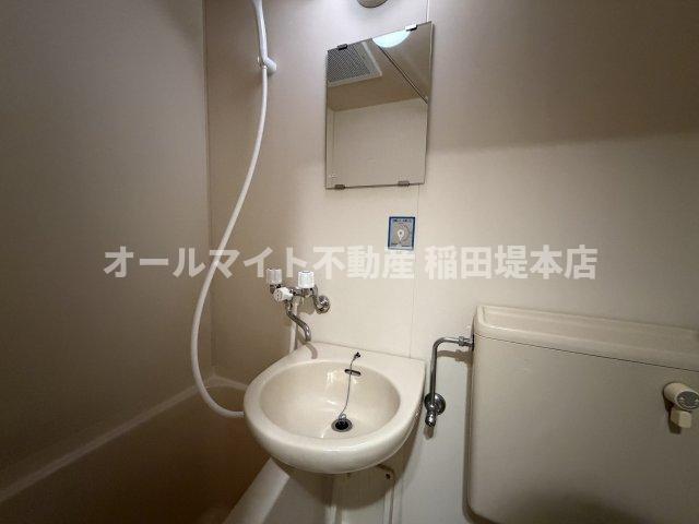 川崎市多摩区三田２丁目の賃貸マンションの洗面所